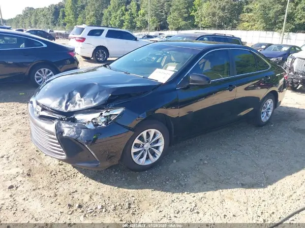 4T4BF1FK8GR559192 2016 TOYOTA CAMRY - Image 2