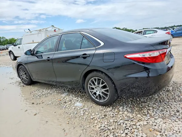 4T4BF1FK8GR559662 2016 TOYOTA CAMRY - Image 2