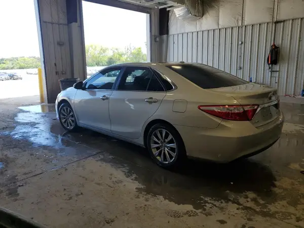 4T4BF1FK8GR560312 2016 TOYOTA CAMRY - Image 2