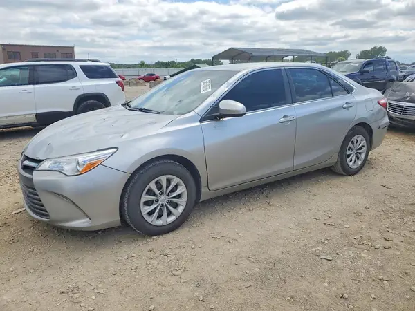 4T4BF1FK8GR561086 2016 TOYOTA CAMRY - Image 1