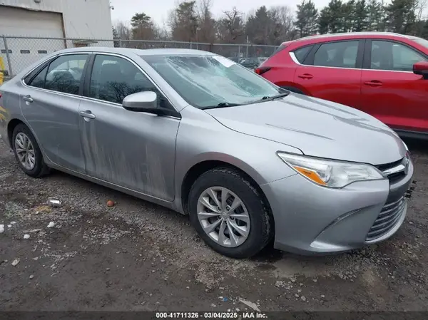 4T4BF1FK8GR561573 2016 TOYOTA CAMRY - Image 1