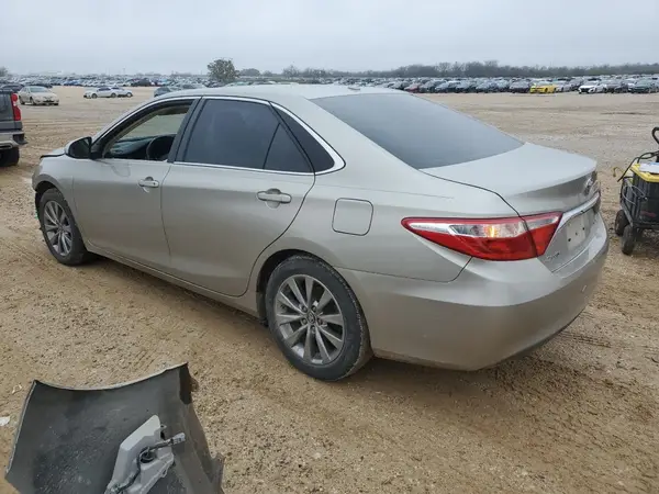 4T4BF1FK8GR563372 2016 TOYOTA CAMRY - Image 2