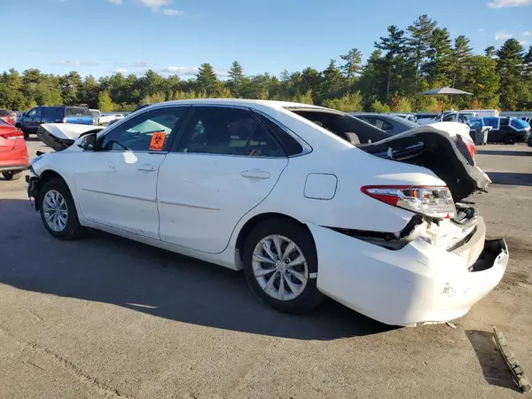4T4BF1FK8GR565333 2016 TOYOTA CAMRY - Image 2