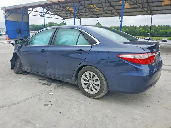 4T4BF1FK8GR571875 2016 TOYOTA CAMRY - Image 2