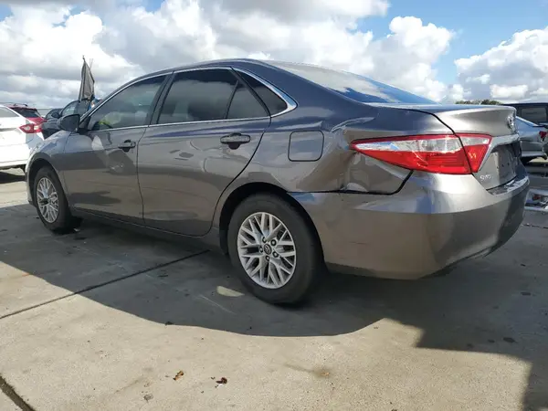 4T4BF1FK8GR572542 2016 TOYOTA CAMRY - Image 2