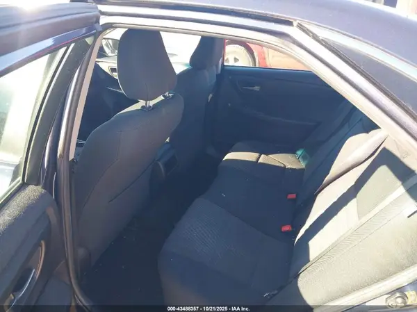 4T4BF1FK8GR574288 2016 TOYOTA CAMRY - Image 8