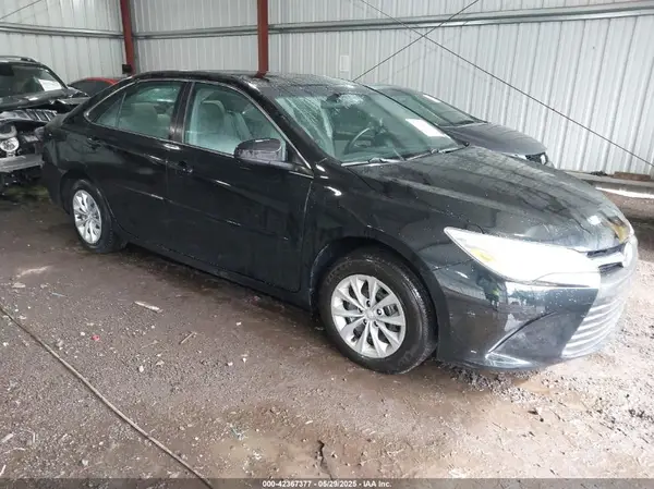4T4BF1FK8GR577384 2016 TOYOTA CAMRY - Image 1