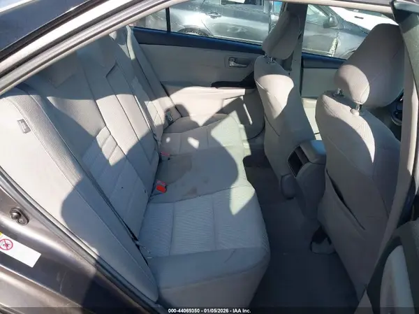 4T4BF1FK8GR579569 2016 TOYOTA CAMRY - Image 8