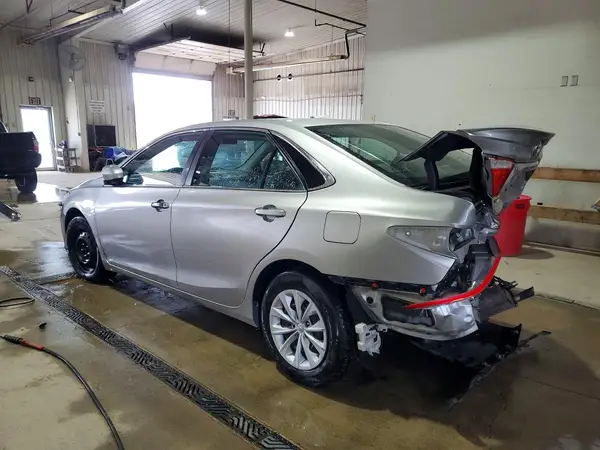 4T4BF1FK9GR527349 2016 TOYOTA CAMRY - Image 2