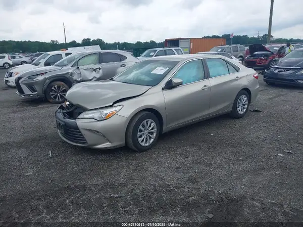 4T4BF1FK9GR528887 2016 TOYOTA CAMRY - Image 2