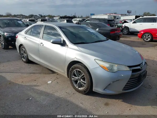4T4BF1FK9GR529621 2016 TOYOTA CAMRY - Image 1