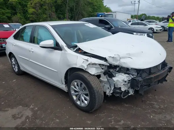 4T4BF1FK9GR540540 2016 TOYOTA CAMRY - Image 1