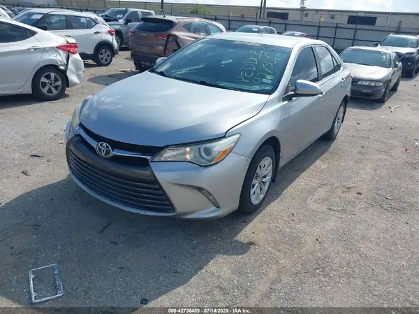 4T4BF1FK9GR541512 2016 TOYOTA CAMRY - Image 2