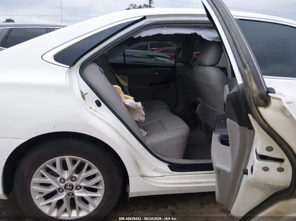 4T4BF1FK9GR542854 2016 TOYOTA CAMRY - Image 8