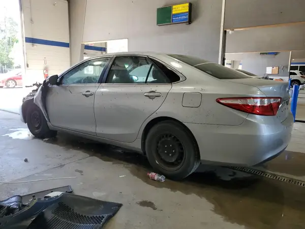 4T4BF1FK9GR544104 2016 TOYOTA CAMRY - Image 2