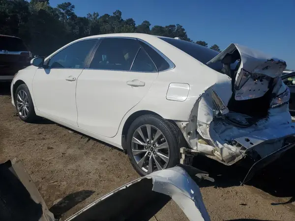4T4BF1FK9GR544930 2016 TOYOTA CAMRY - Image 2
