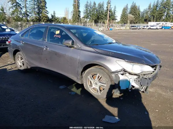 4T4BF1FK9GR547973 2016 TOYOTA CAMRY - Image 1