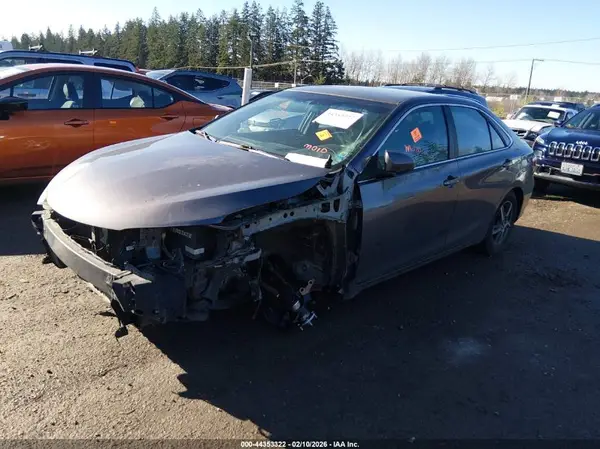 4T4BF1FK9GR547973 2016 TOYOTA CAMRY - Image 2