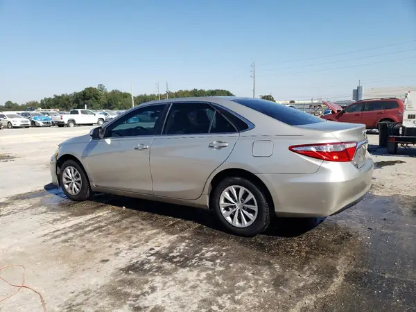 4T4BF1FK9GR548881 2016 TOYOTA CAMRY - Image 2