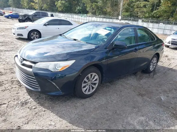 4T4BF1FK9GR548993 2016 TOYOTA CAMRY - Image 2