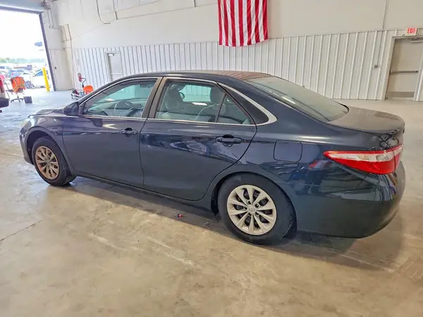 4T4BF1FK9GR551294 2016 TOYOTA CAMRY - Image 2