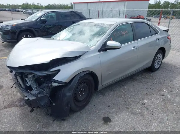 4T4BF1FK9GR551618 2016 TOYOTA CAMRY - Image 2