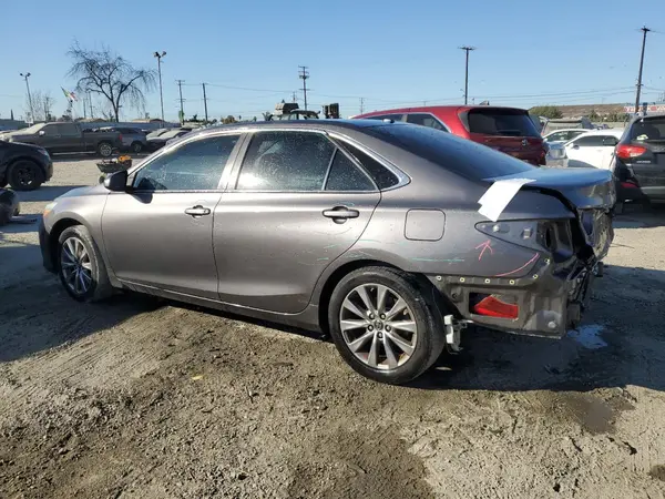 4T4BF1FK9GR552820 2016 TOYOTA CAMRY - Image 2