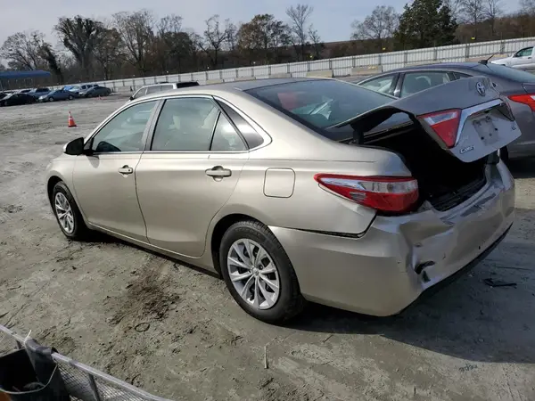 4T4BF1FK9GR555796 2016 TOYOTA CAMRY - Image 2