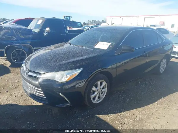 4T4BF1FK9GR555815 2016 TOYOTA CAMRY - Image 2