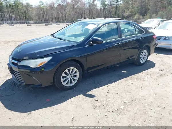 4T4BF1FK9GR556740 2016 TOYOTA CAMRY - Image 2