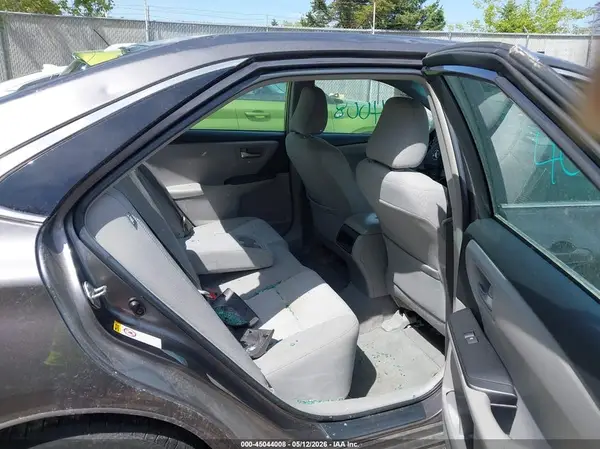4T4BF1FK9GR557886 2016 TOYOTA CAMRY - Image 8
