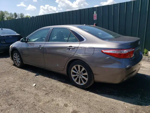 4T4BF1FK9GR569875 2016 TOYOTA CAMRY - Image 2