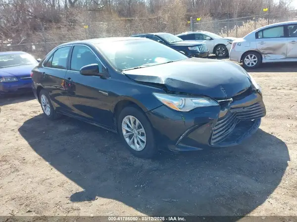 4T4BF1FK9GR570377 2016 TOYOTA CAMRY - Image 1