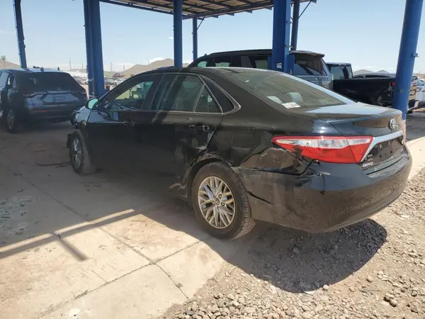 4T4BF1FK9GR577653 2016 TOYOTA CAMRY - Image 2
