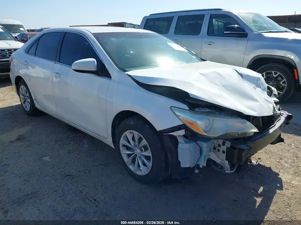 4T4BF1FK9GR580634 2016 TOYOTA CAMRY - Image 1