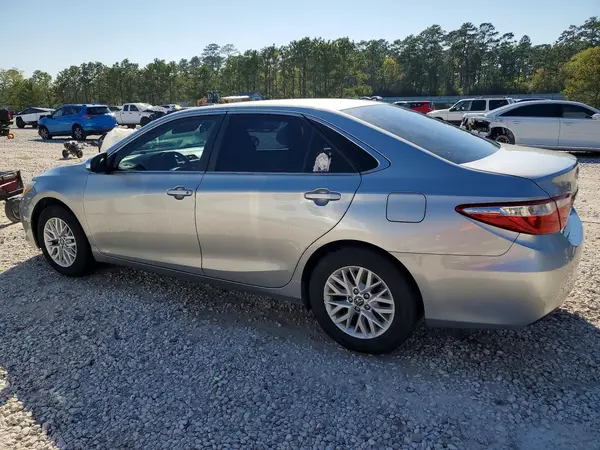4T4BF1FK9GR581217 2016 TOYOTA CAMRY - Image 2