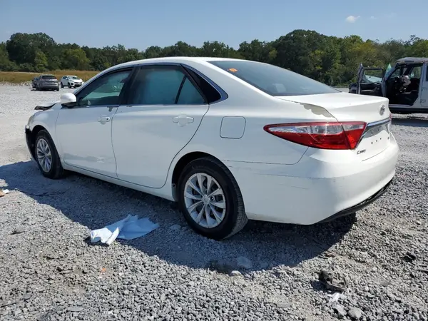 4T4BF1FK9GR582576 2016 TOYOTA CAMRY - Image 2