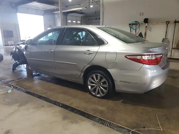4T4BF1FK9GR584246 2016 TOYOTA CAMRY - Image 2
