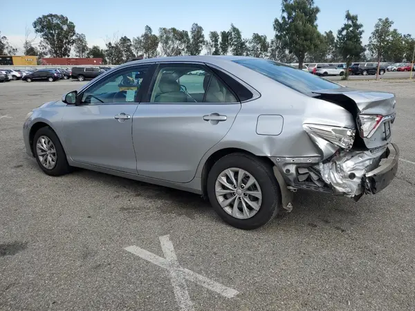 4T4BF1FKXGR518322 2016 TOYOTA CAMRY - Image 2