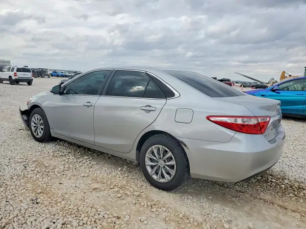 4T4BF1FKXGR522273 2016 TOYOTA CAMRY - Image 2