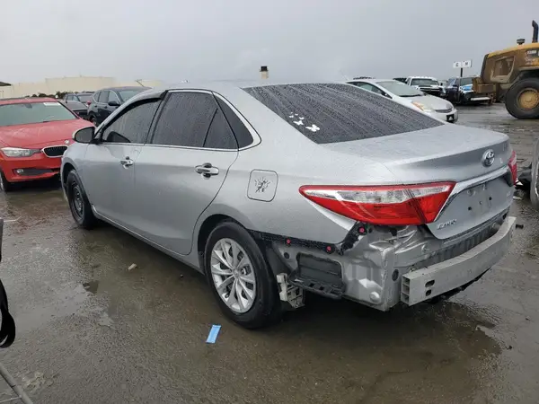 4T4BF1FKXGR523715 2016 TOYOTA CAMRY - Image 2