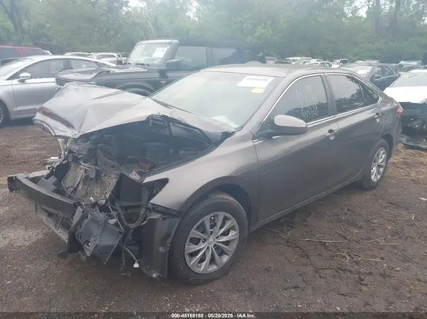 4T4BF1FKXGR525545 2016 TOYOTA CAMRY - Image 2