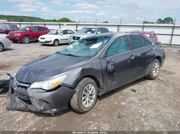 4T4BF1FKXGR525660 2016 TOYOTA CAMRY - Image 2