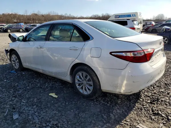 4T4BF1FKXGR526288 2016 TOYOTA CAMRY - Image 2