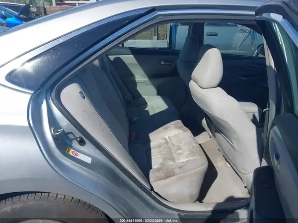 4T4BF1FKXGR528235 2016 TOYOTA CAMRY - Image 8
