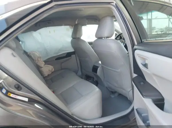 4T4BF1FKXGR529045 2016 TOYOTA CAMRY - Image 8