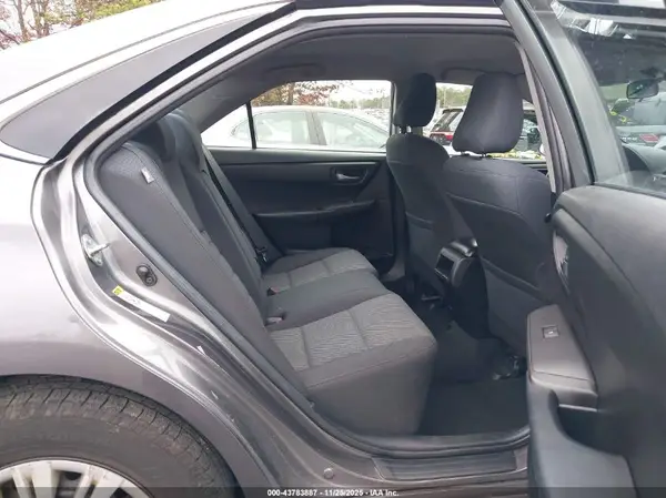 4T4BF1FKXGR530227 2016 TOYOTA CAMRY - Image 8
