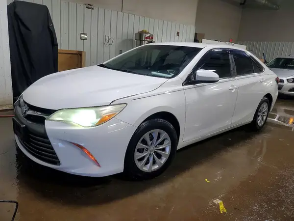 4T4BF1FKXGR533497 2016 TOYOTA CAMRY - Image 1