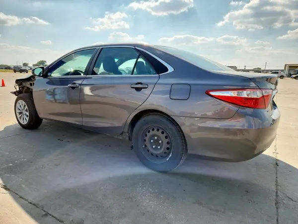 4T4BF1FKXGR533547 2016 TOYOTA CAMRY - Image 2
