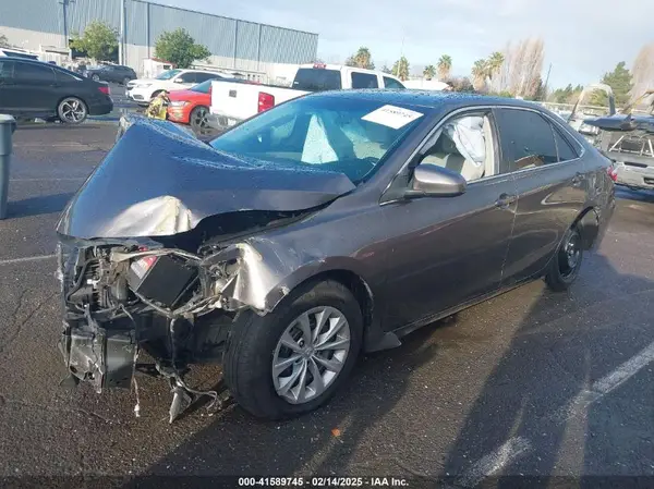 4T4BF1FKXGR537176 2016 TOYOTA CAMRY - Image 2